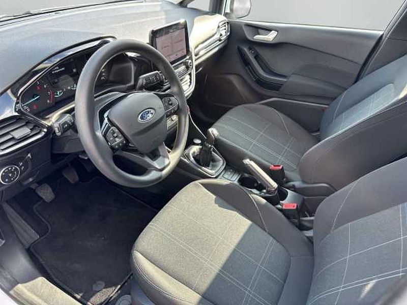 Ford Fiesta Cool & Connect 1.1 EU6d-T DAB Notbremsass. Temp Tel. -Vorb. PDC
