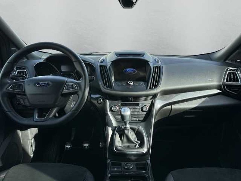 Ford Kuga ST-Line 1.5 EcoBoost Navi Soundsystem Bi-Xenon El. Heckklappe Apple CarPlay